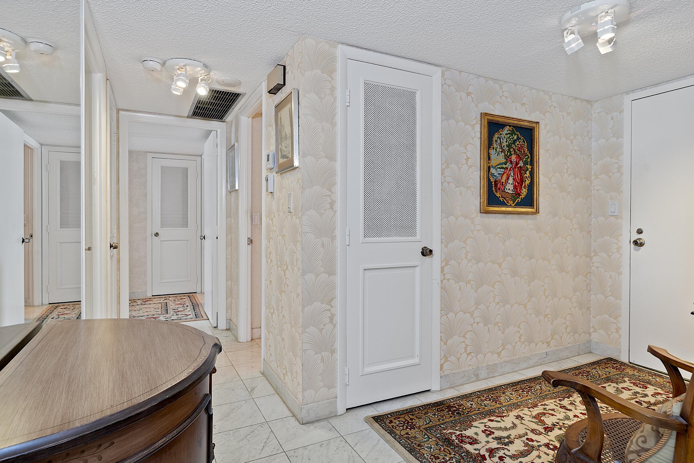 OCEAN CLUB CONDO - Residential