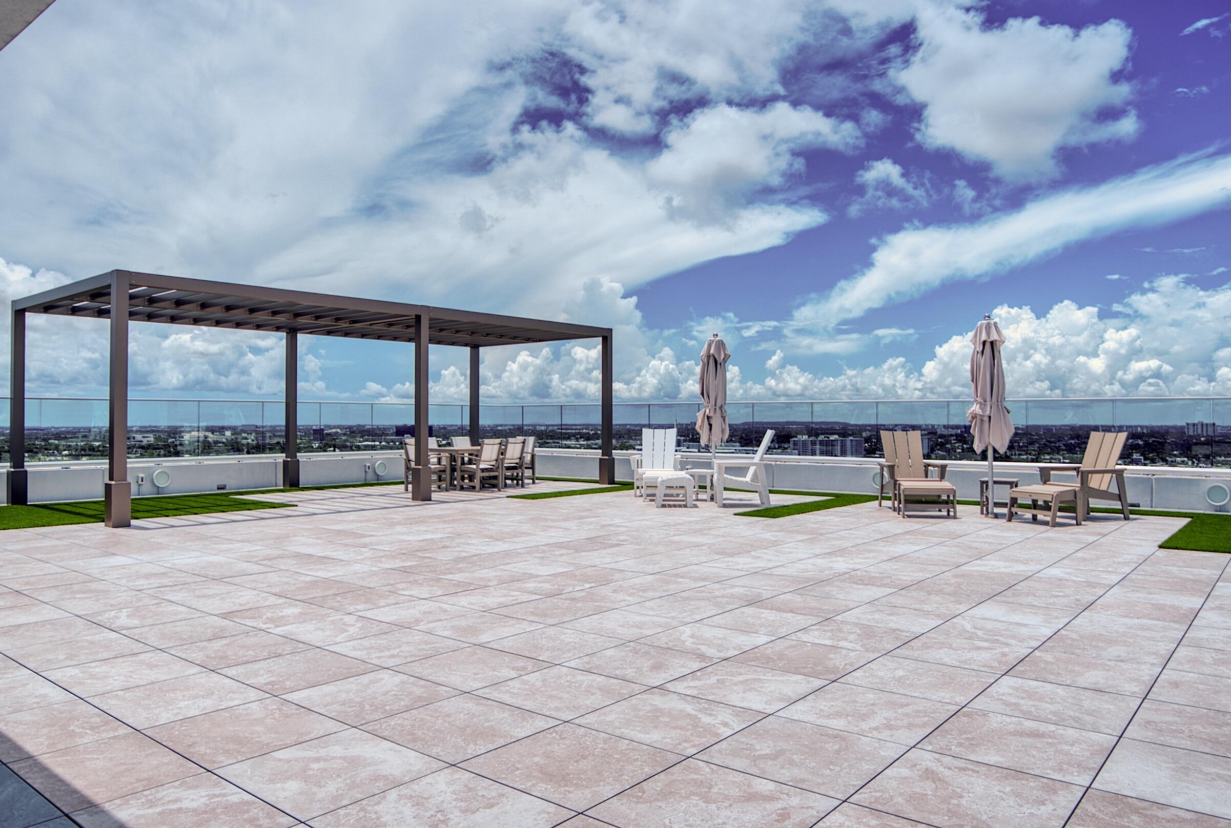 OCEAN CLUB CONDO - Residential