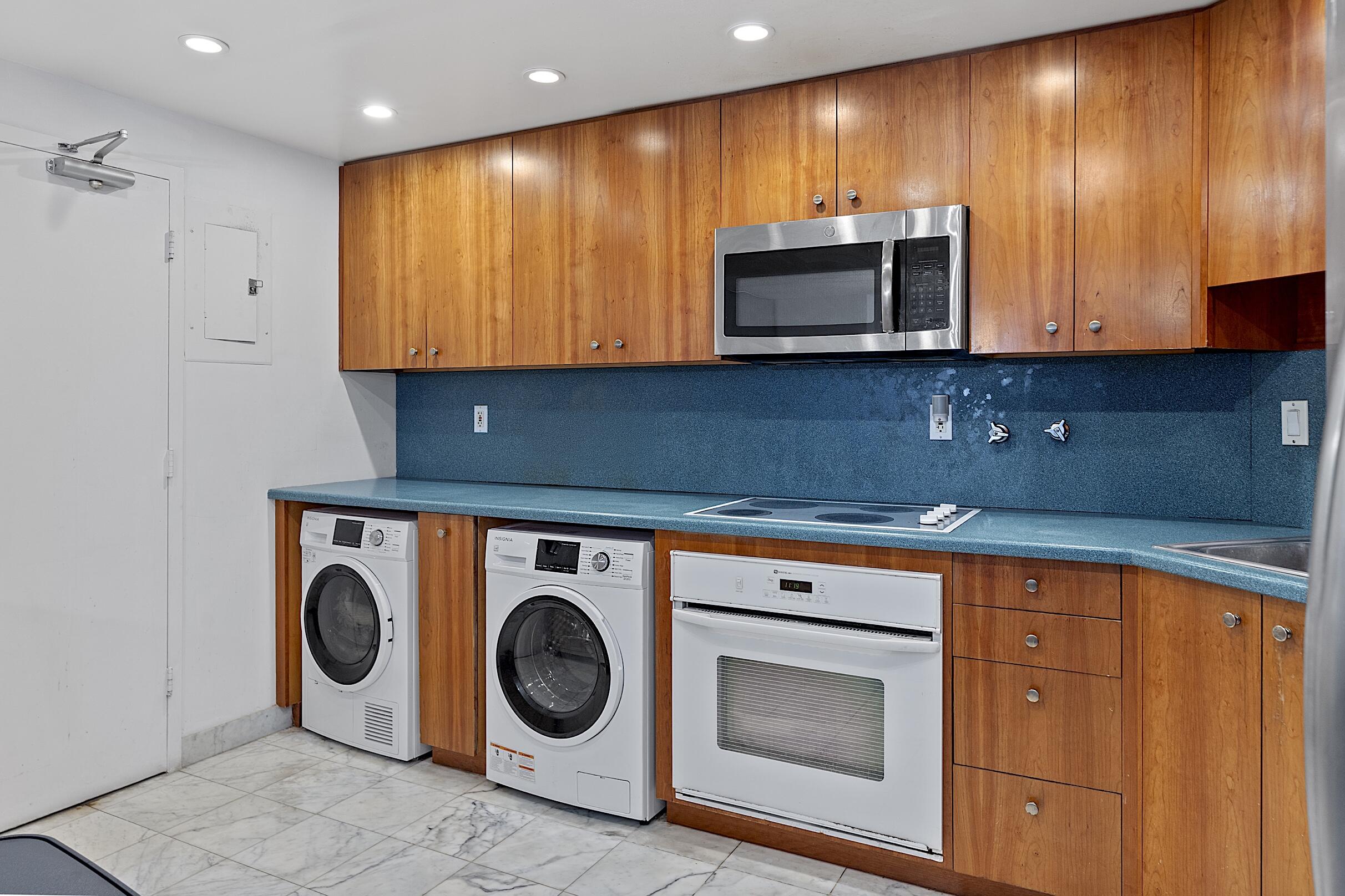 OCEAN CLUB CONDO - Residential