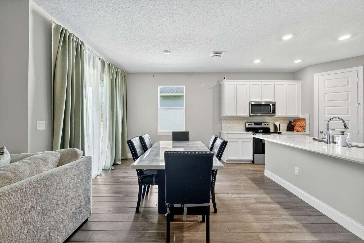 LTC RANCH WEST PHASE 1 - Residential Lease