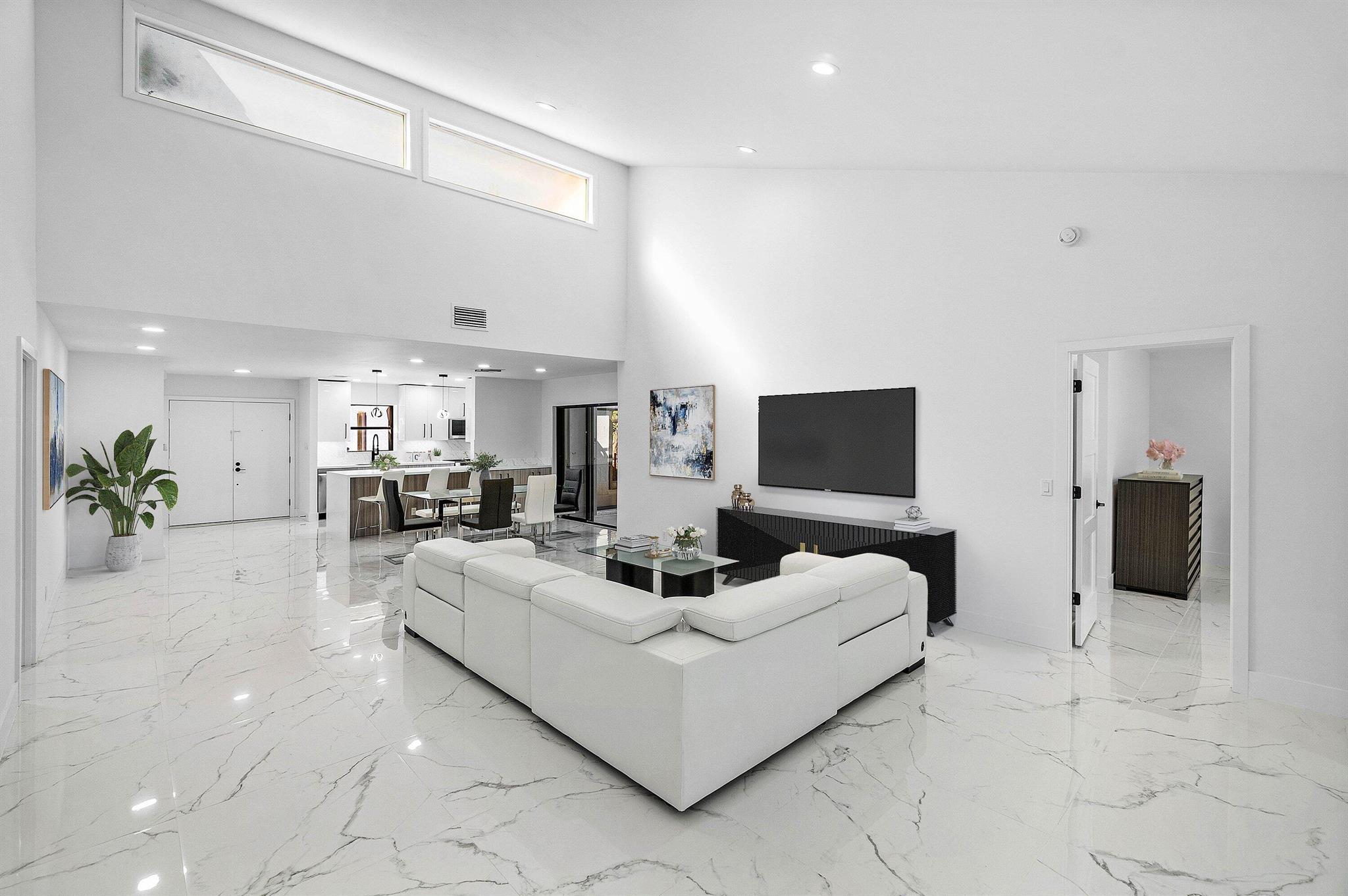 VILLAS OF HAMPSHIRE CONDO - Residential
