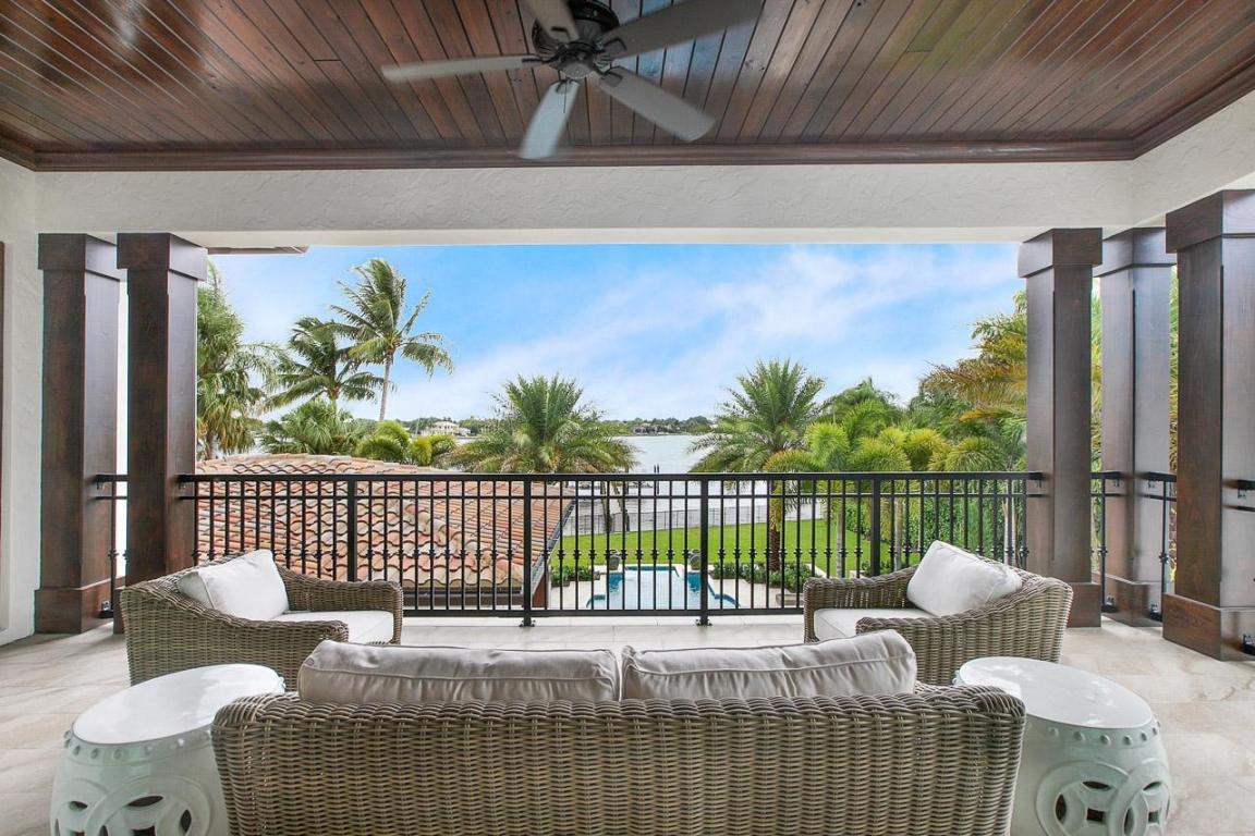 PENNOCK POINT - Residential