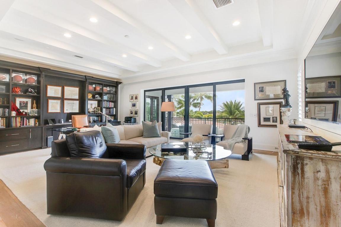 PENNOCK POINT - Residential