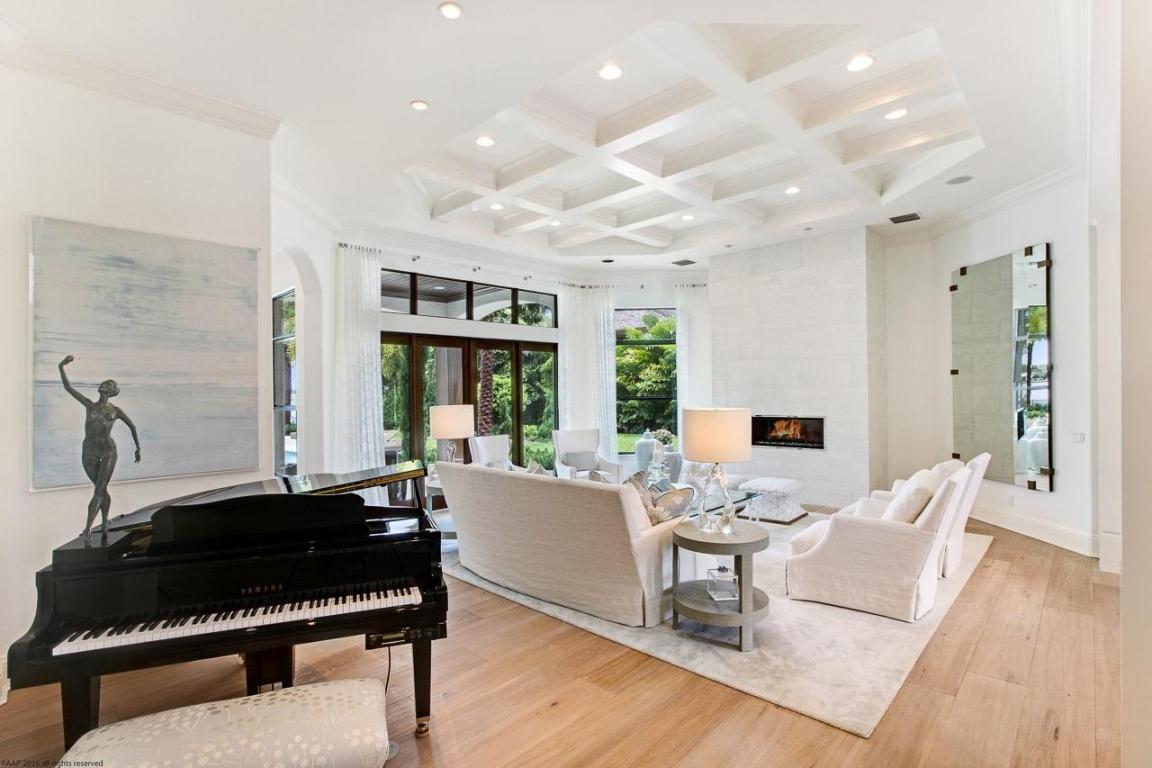 PENNOCK POINT - Residential