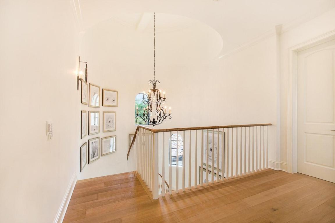 PENNOCK POINT - Residential