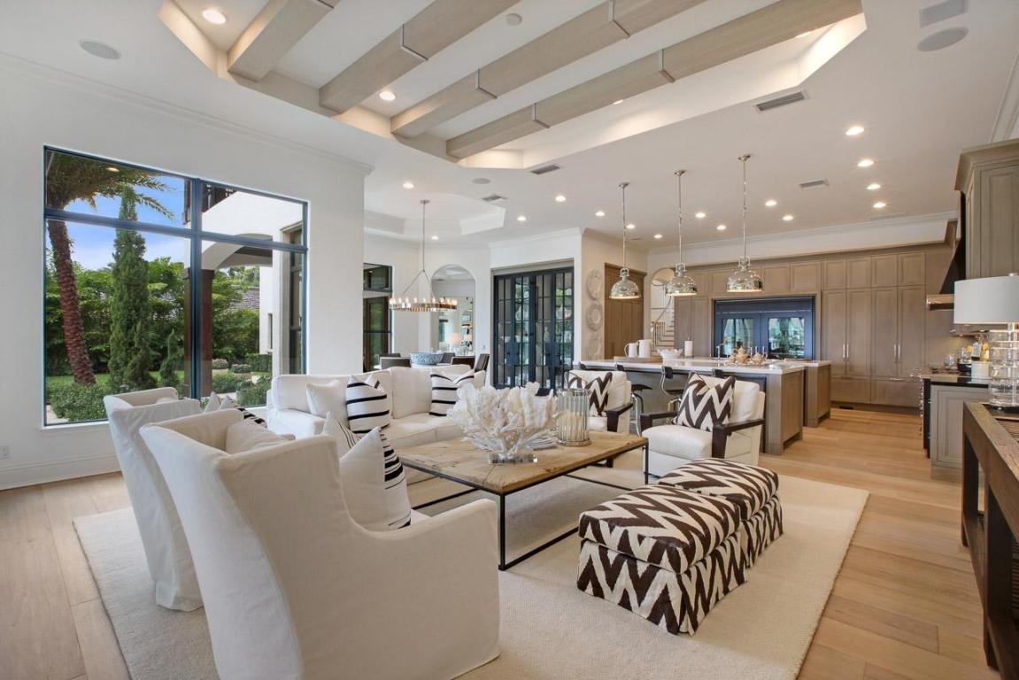 PENNOCK POINT - Residential