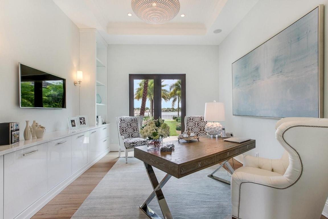 PENNOCK POINT - Residential