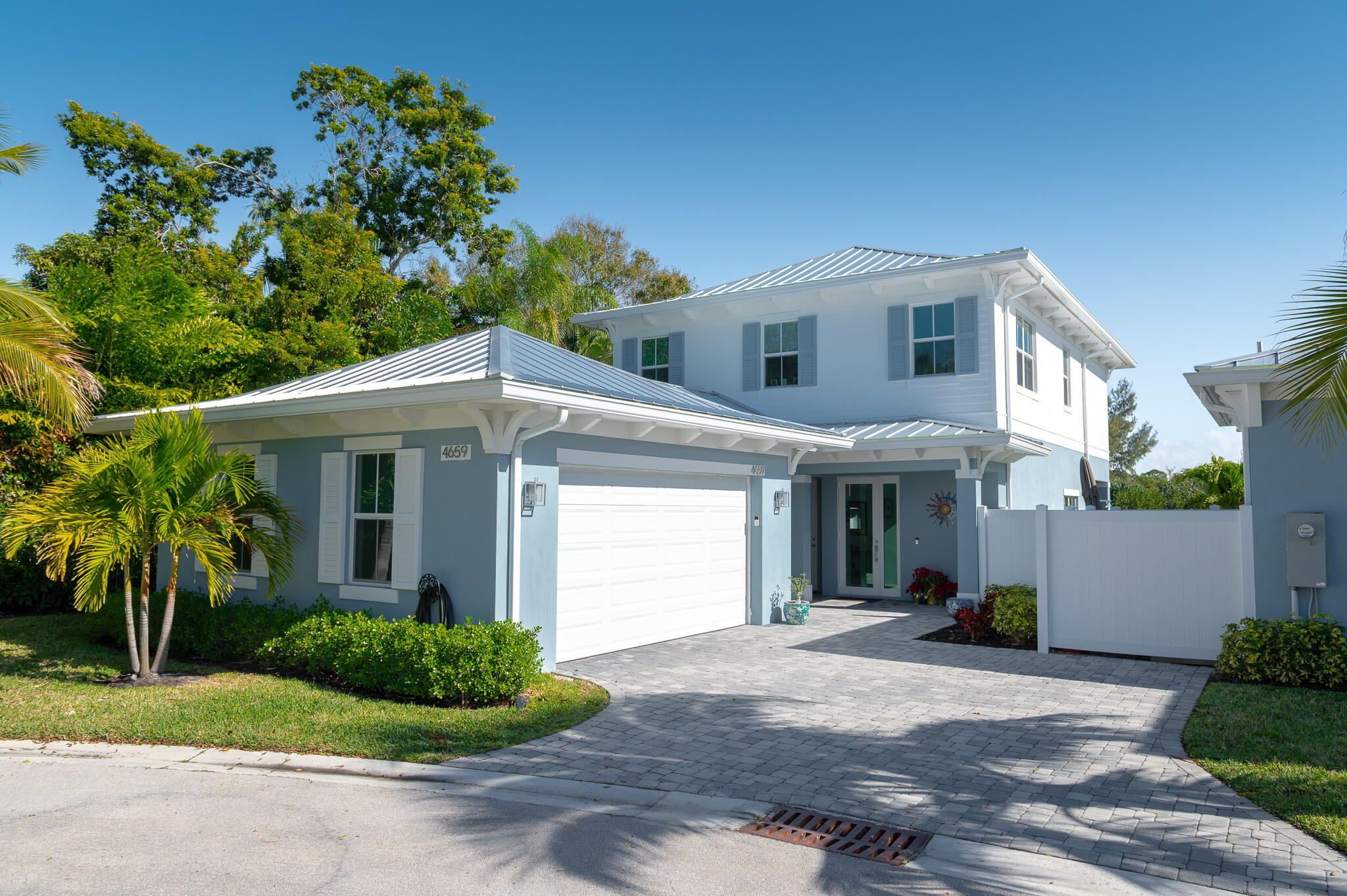 MANATEE ISLES - Residential