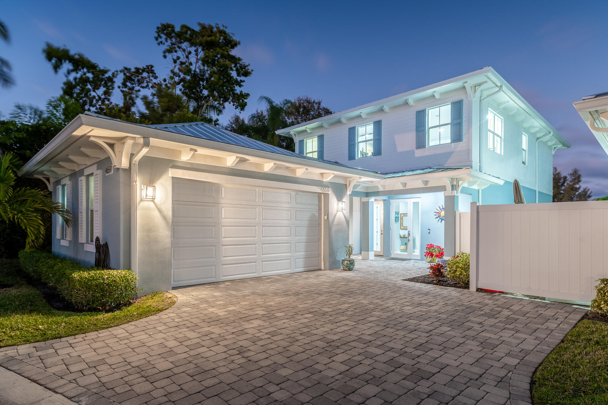 MANATEE ISLES - Residential