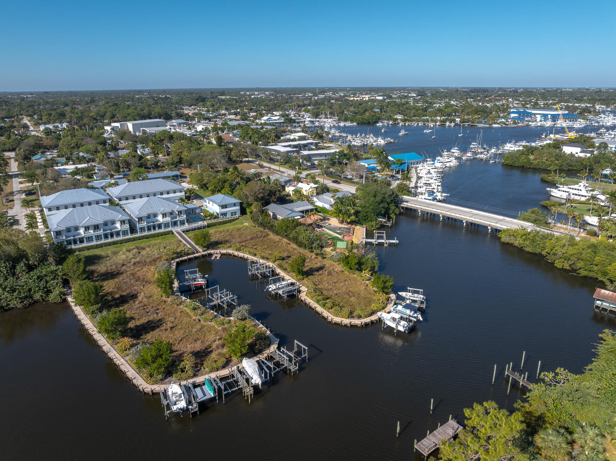 MANATEE ISLES - Residential