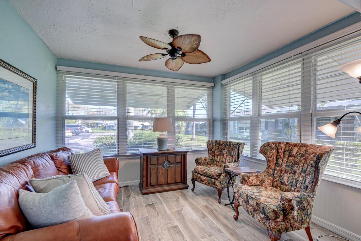 HIGH POINT OF DELRAY BEACH CONDO SEC III - Residential