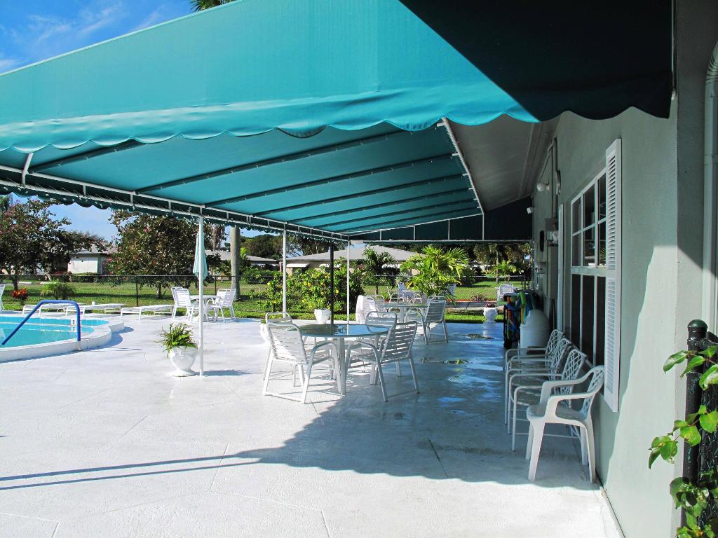 HIGH POINT OF DELRAY BEACH CONDO SEC III - Residential