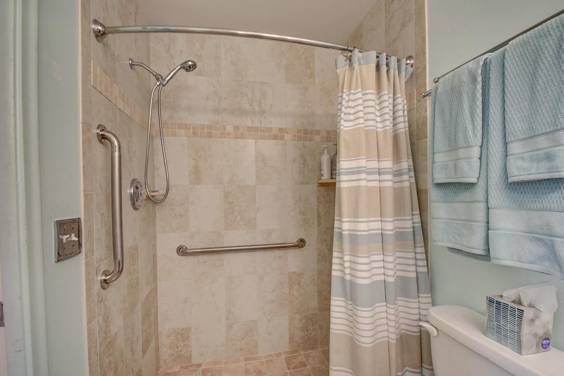 HIGH POINT OF DELRAY BEACH CONDO SEC III - Residential