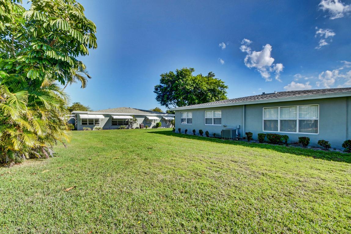 HIGH POINT OF DELRAY BEACH CONDO SEC III - Residential