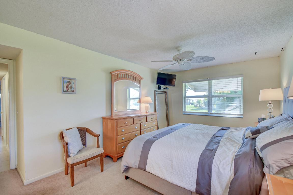 HIGH POINT OF DELRAY BEACH CONDO SEC III - Residential