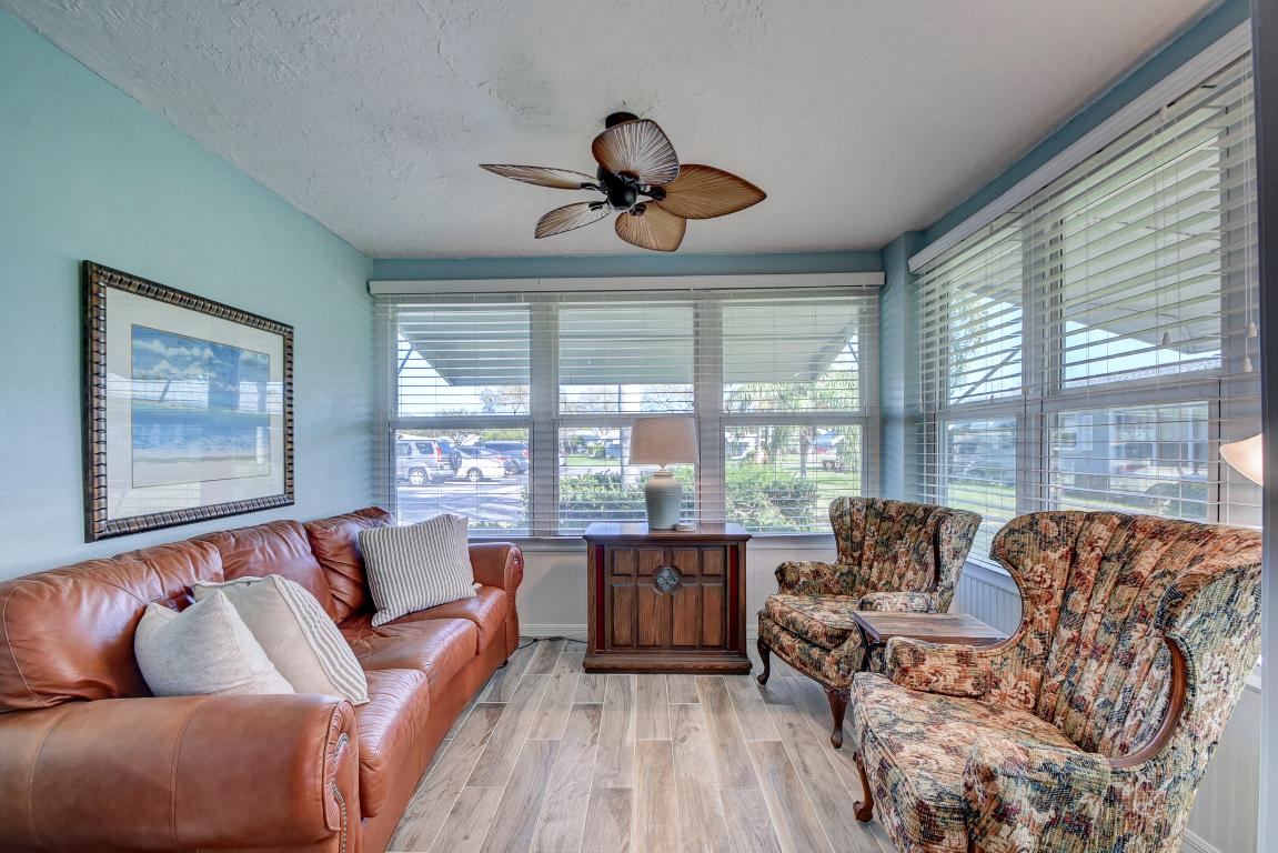 HIGH POINT OF DELRAY BEACH CONDO SEC III - Residential