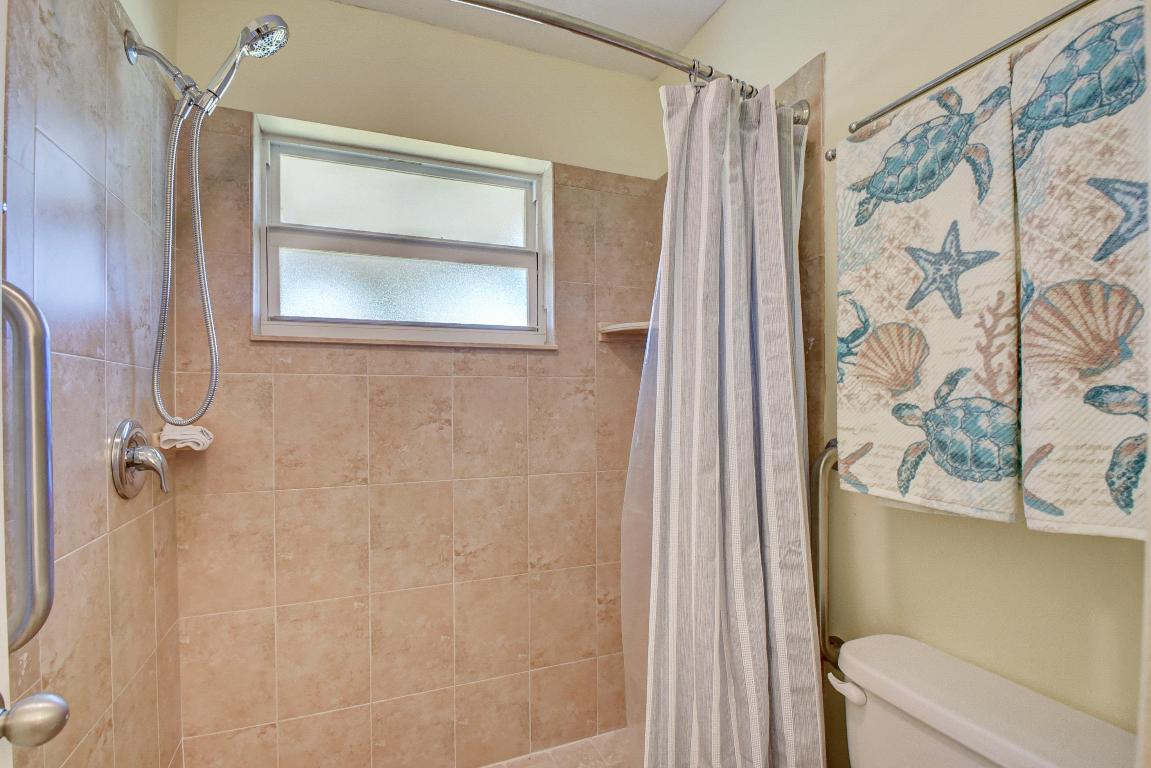 HIGH POINT OF DELRAY BEACH CONDO SEC III - Residential