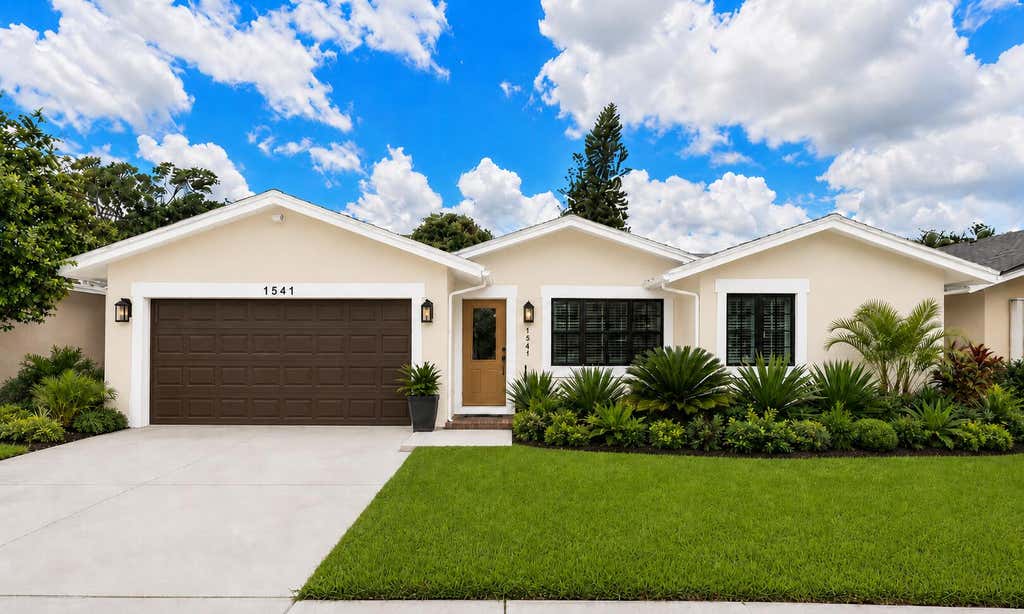 Photo of 1541 SW 102nd Terrace, Davie, FL 33324 (MLS # B26057685)
