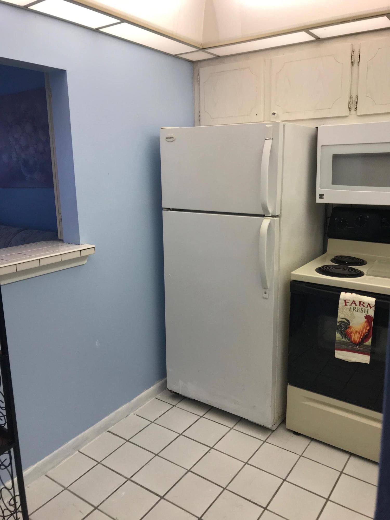 CAMDEN CONDOS - Residential Lease