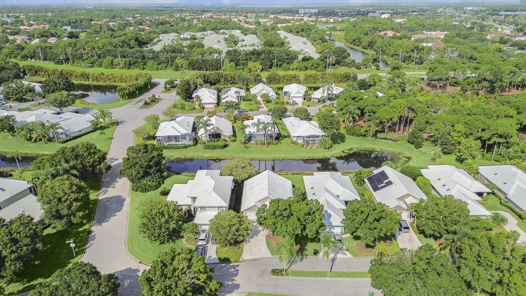 Photo of 432 SW Fairway Landing, Port Saint Lucie, FL 34986 (MLS # R11013018)