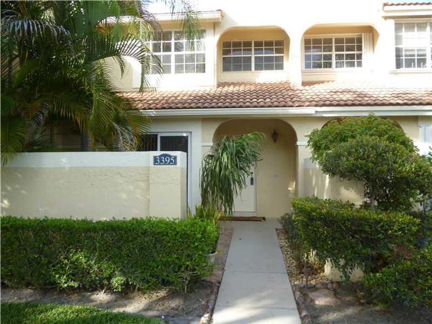 Updated 2 bedroom/2.5 bathroom townhome in Verona of Deer Creek. Beautiful kitchen with granite counters & stainless steel appliances with an eat-in area. Large family room with view of patio & canal. Both bedrooms upstairs. Master bedroom has 2 large clo sets with built-ins. Deer Creek is a golf community that is close to shops, restaurants and only a few miles to the beach!