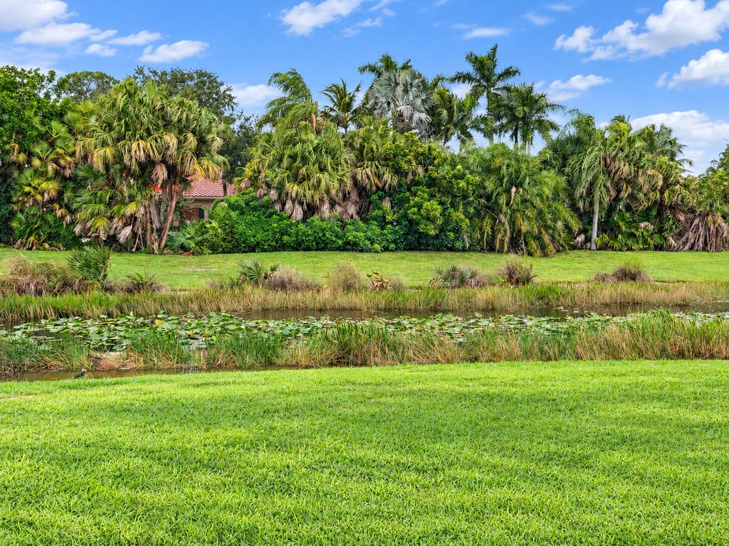 Photo of 1705 FLAGLER MANOR Circle, West Palm Beach, FL 33411 (MLS # B26093569)