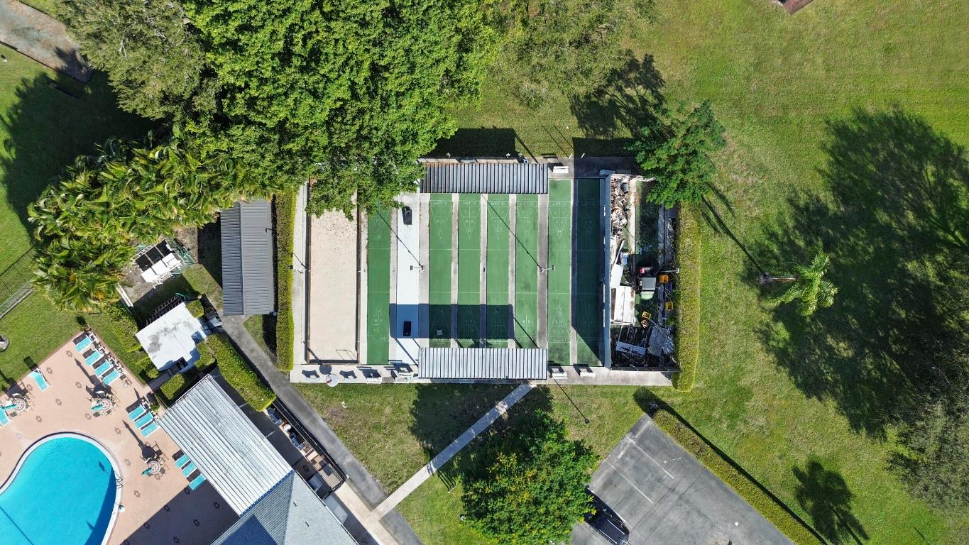 HIGH POINT OF DELRAY WEST CONDO SEC 1&2 - Residential