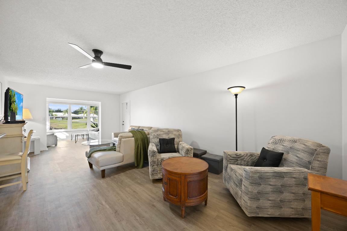 HIGH POINT OF DELRAY WEST CONDO SEC 1&2 - Residential