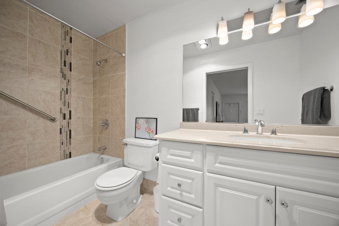 HIGH POINT OF DELRAY WEST CONDO SEC 1&2 - Residential