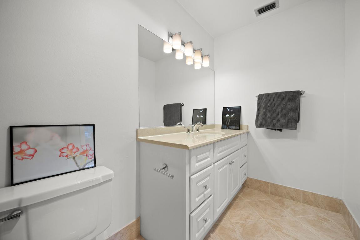 HIGH POINT OF DELRAY WEST CONDO SEC 1&2 - Residential