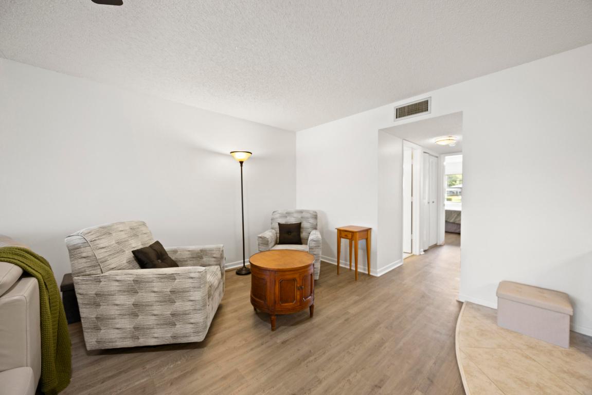 HIGH POINT OF DELRAY WEST CONDO SEC 1&2 - Residential