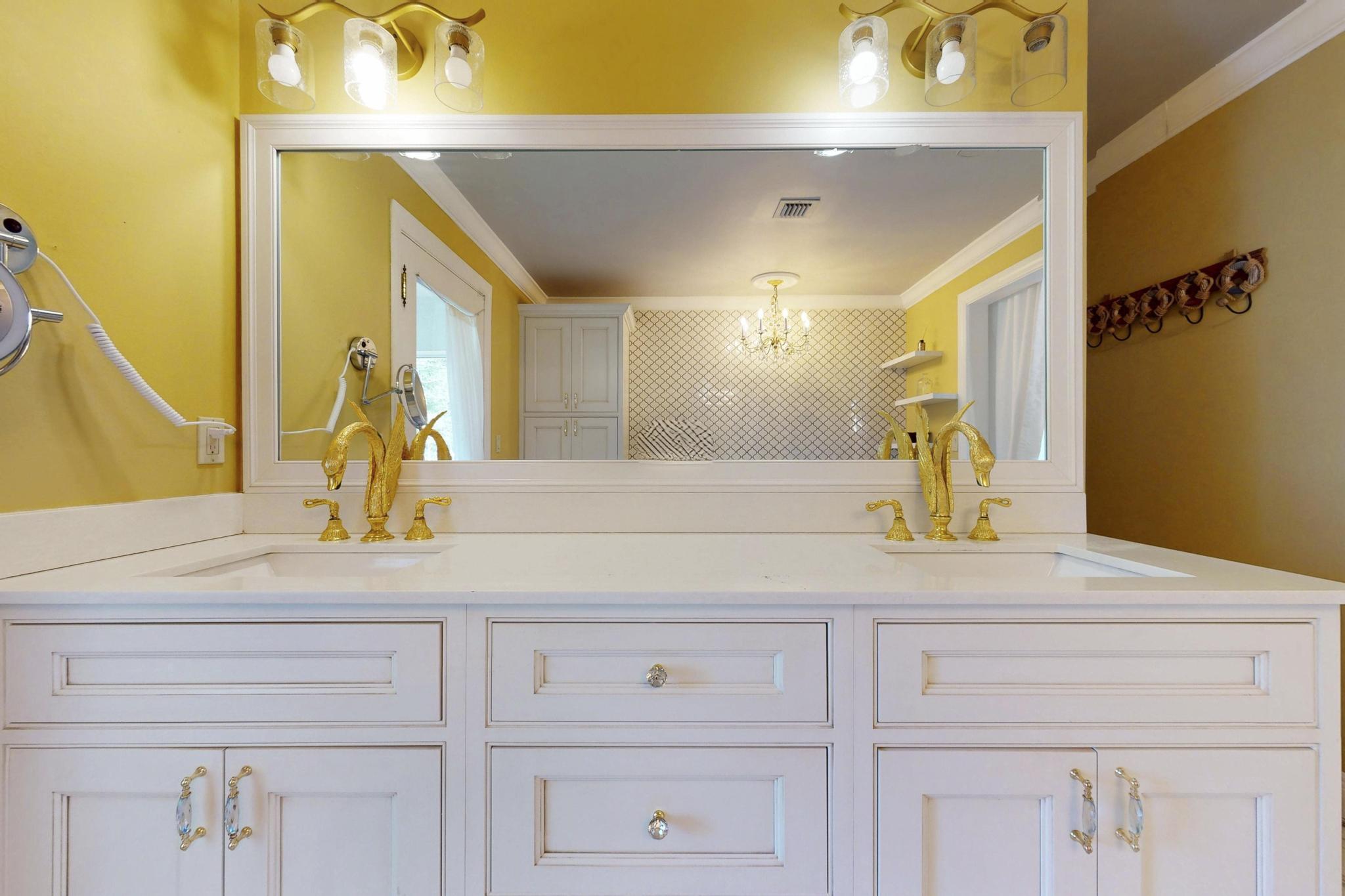 ANDREW & COMPANY SUBDIVISION - Residential