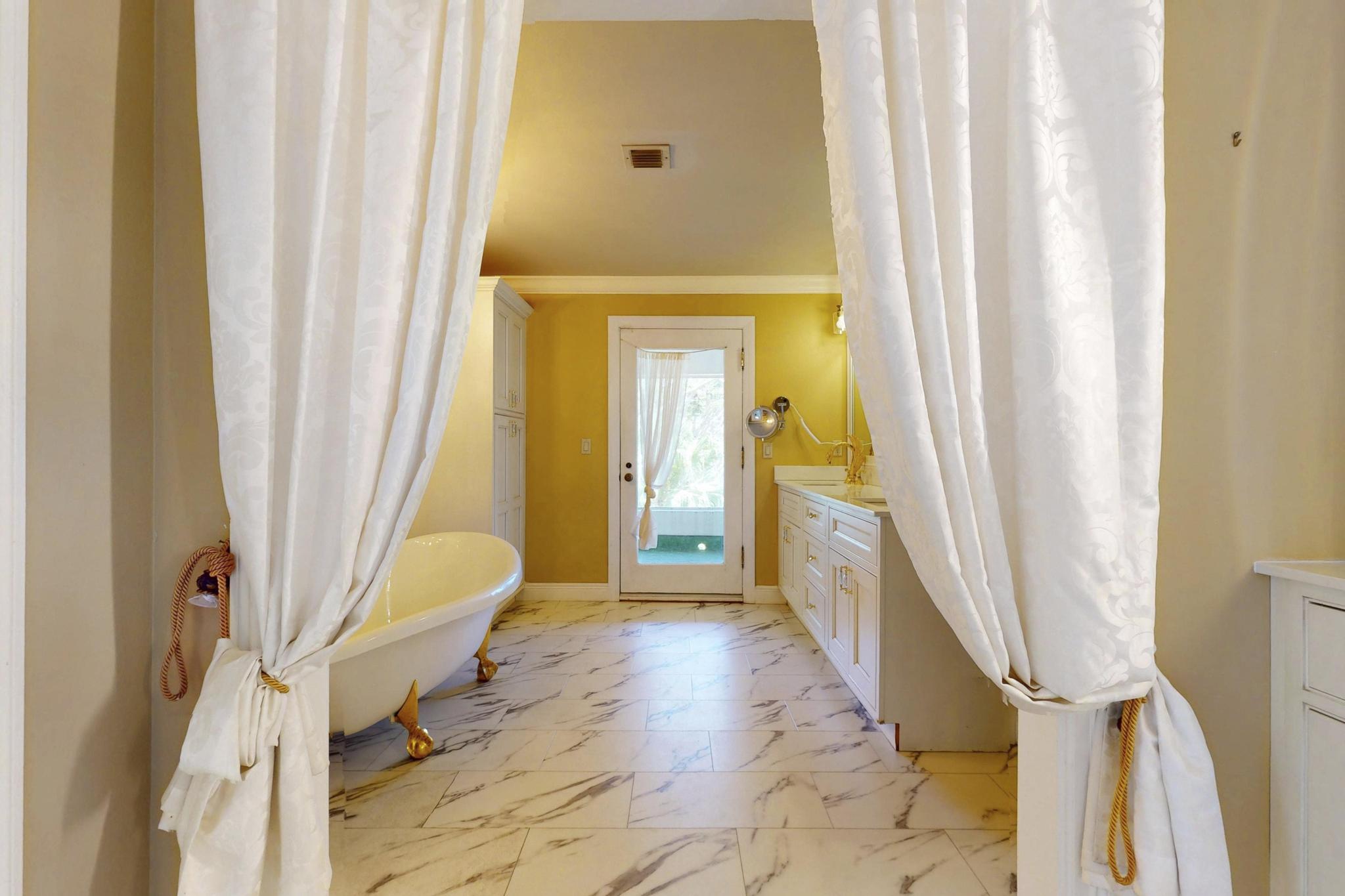 ANDREW & COMPANY SUBDIVISION - Residential