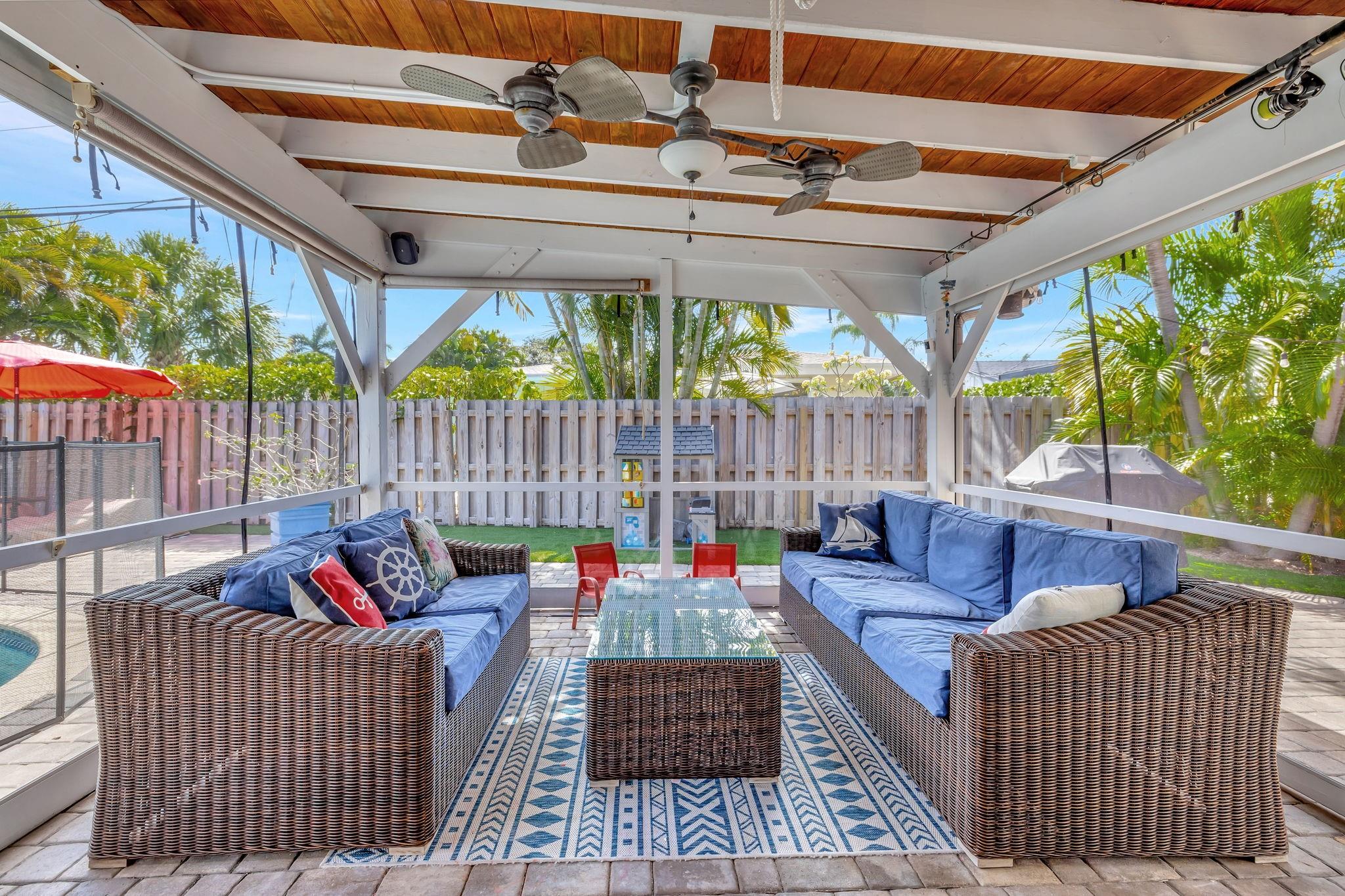 View photos, virtual tours, details... 1163 NE 3rd Ave