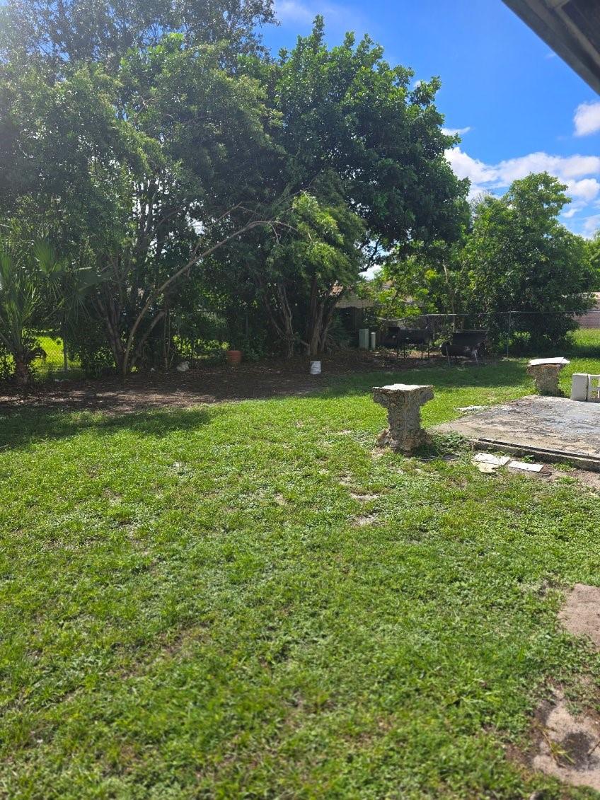 COLLIER CITY ADD - Residential Lease