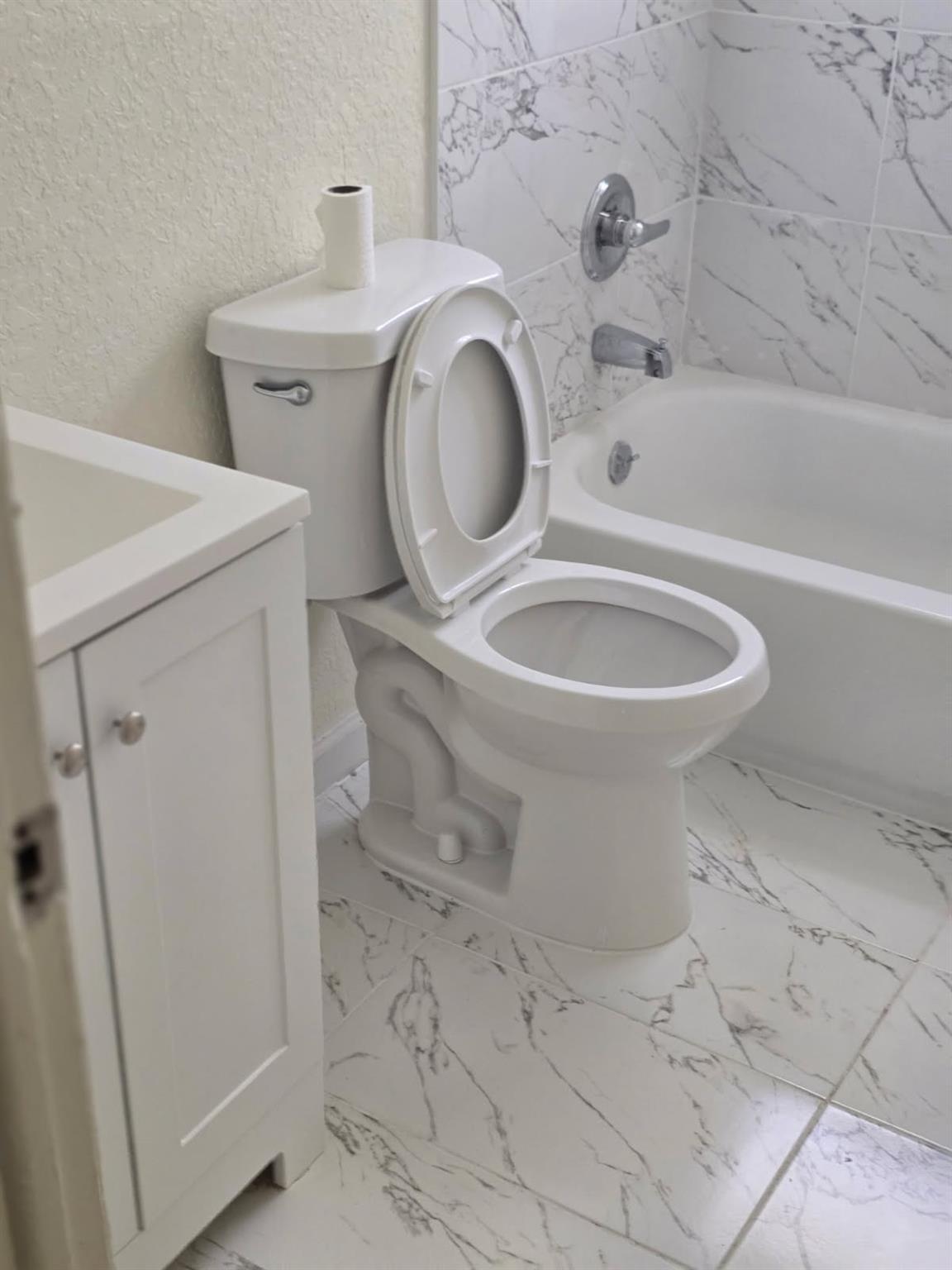 COLLIER CITY ADD - Residential Lease