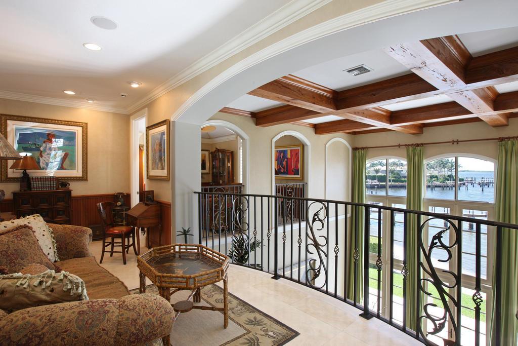 OLD PORT VILLAGE 1 A - Residential