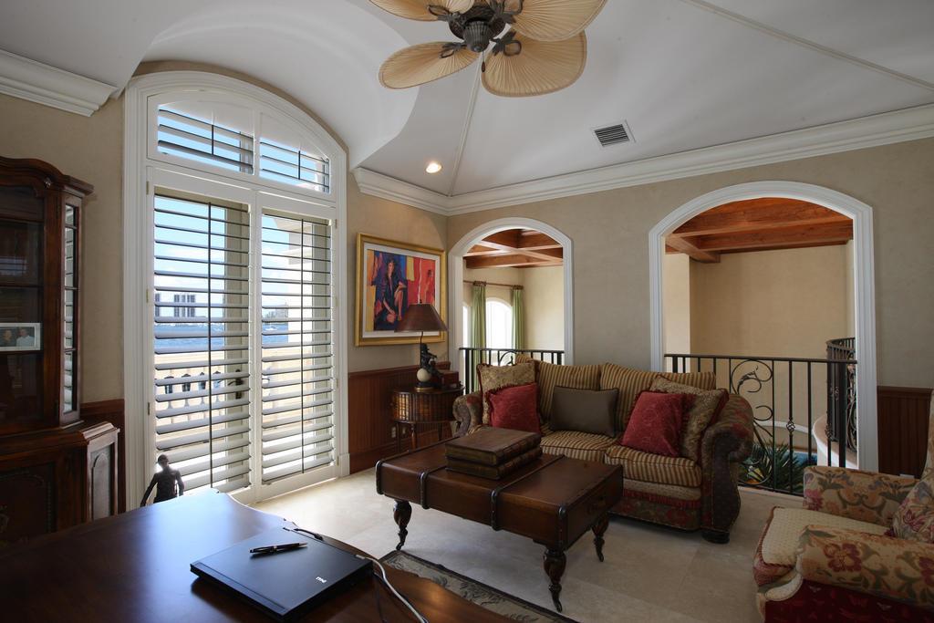 OLD PORT VILLAGE 1 A - Residential