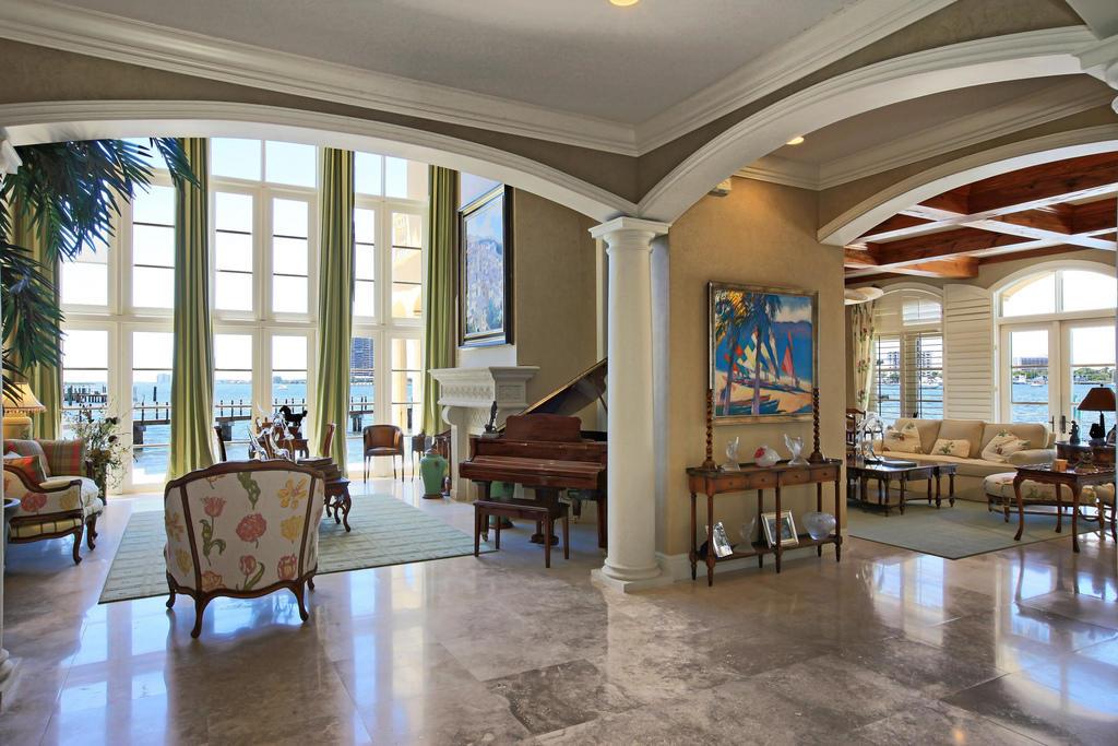 OLD PORT VILLAGE 1 A - Residential