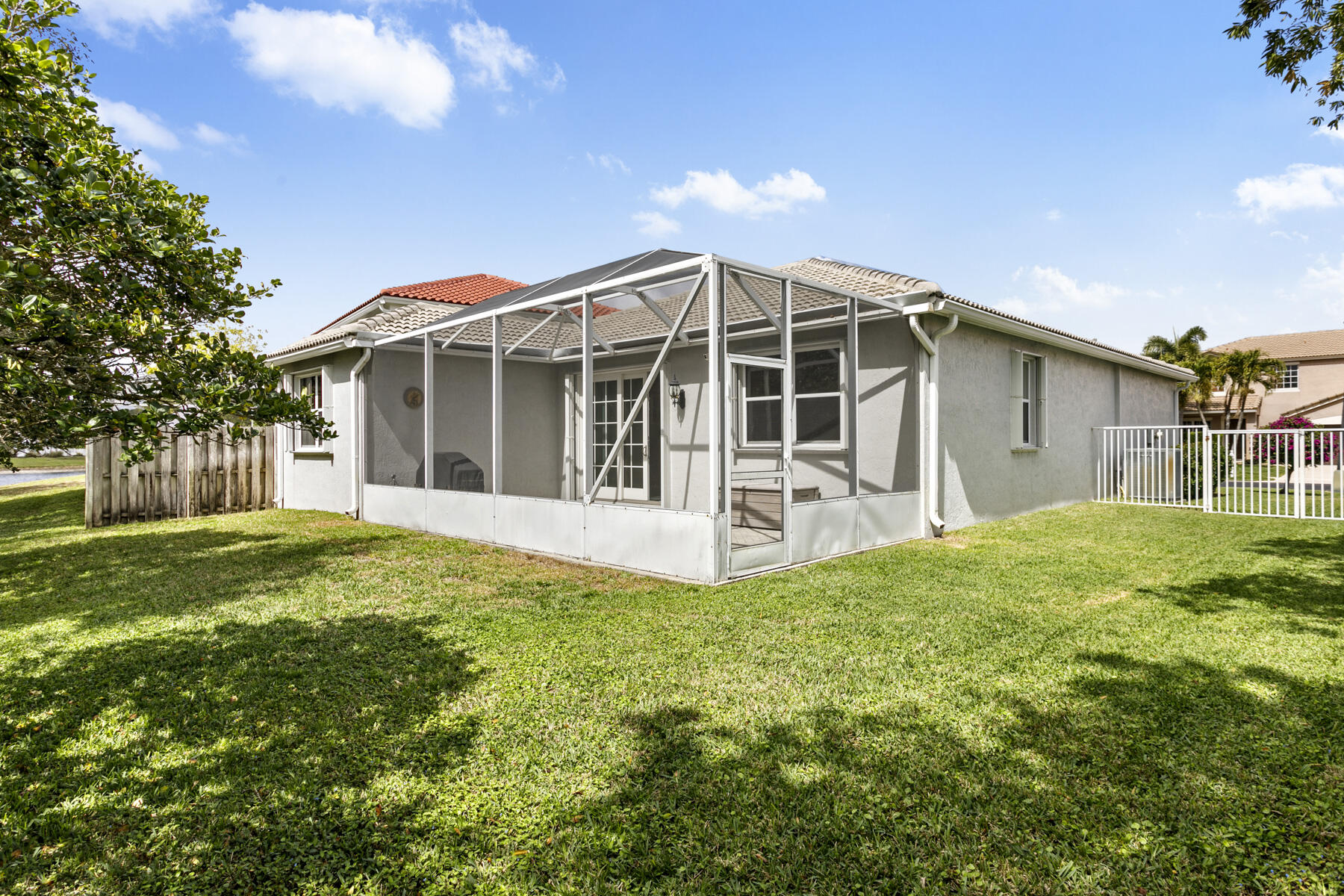 WELLINGTONS EDGE - Residential