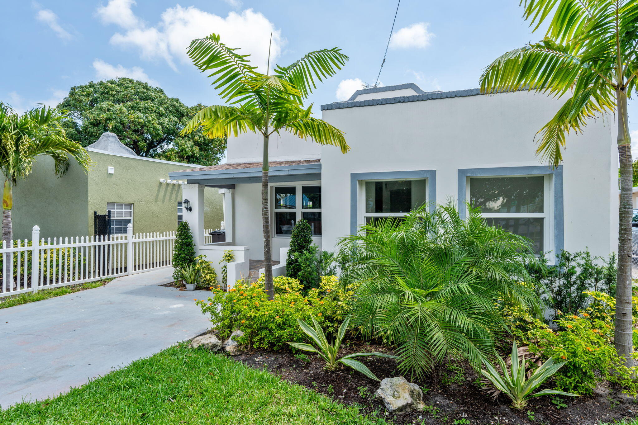 GARDENS THE - Residential