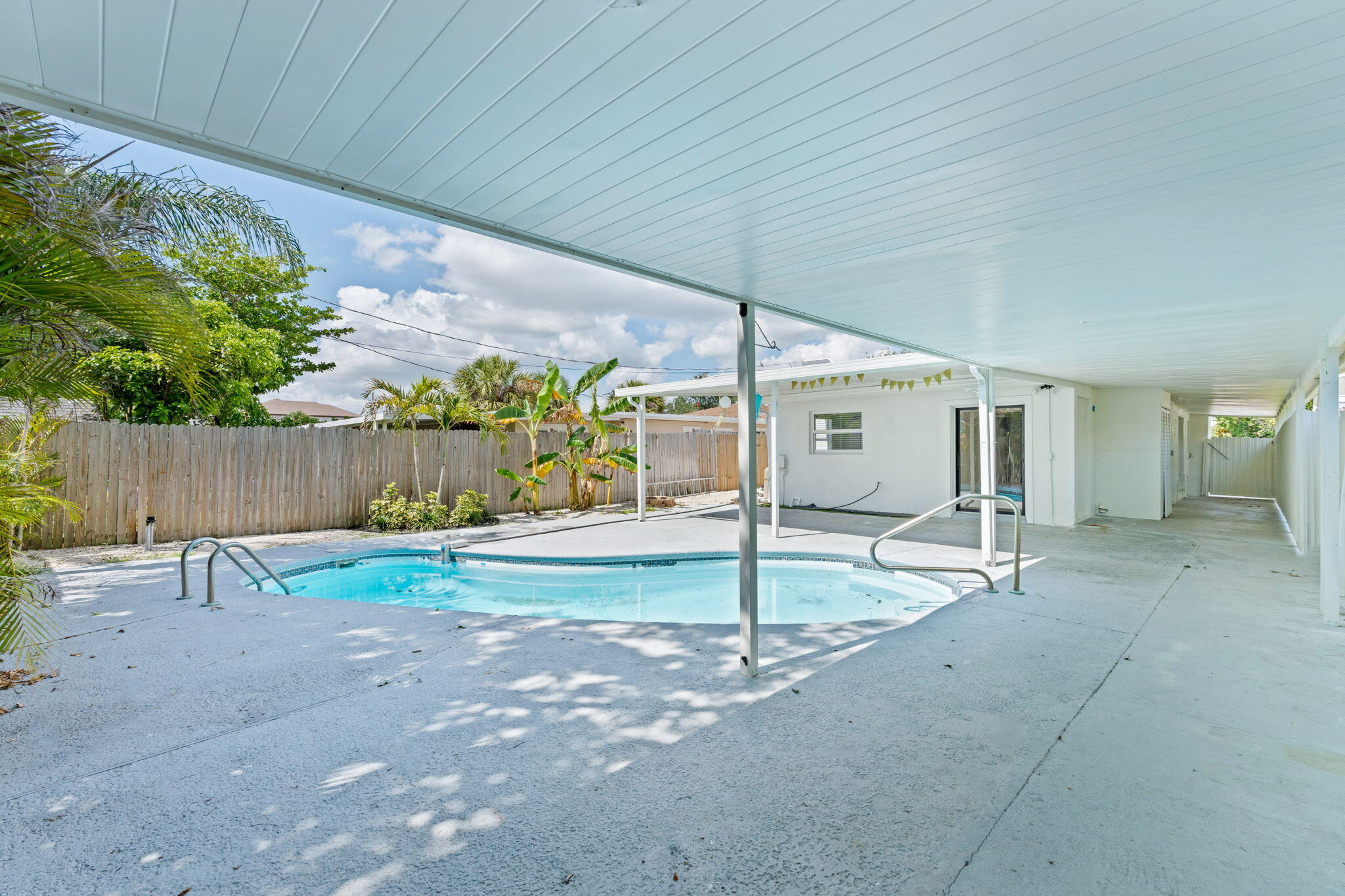 GARDENS THE - Residential