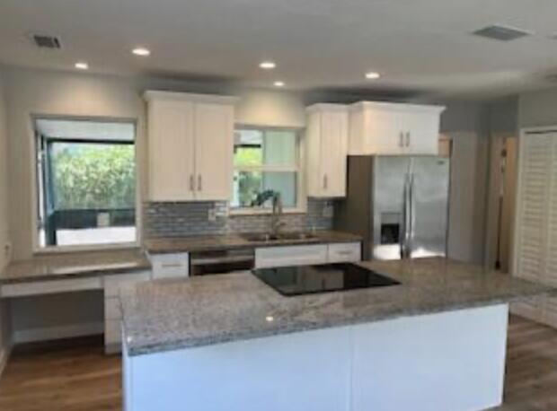 LAKE WORTH TOWN OF - Residential Income