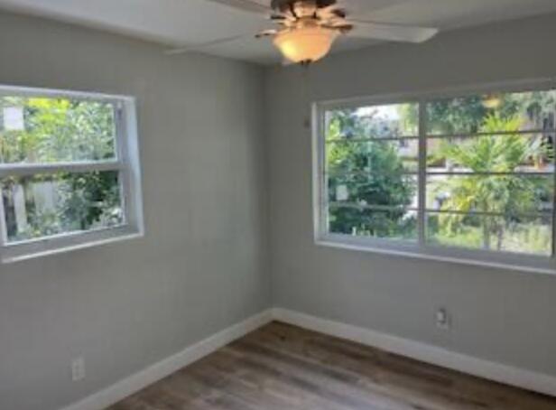 LAKE WORTH TOWN OF - Residential Income