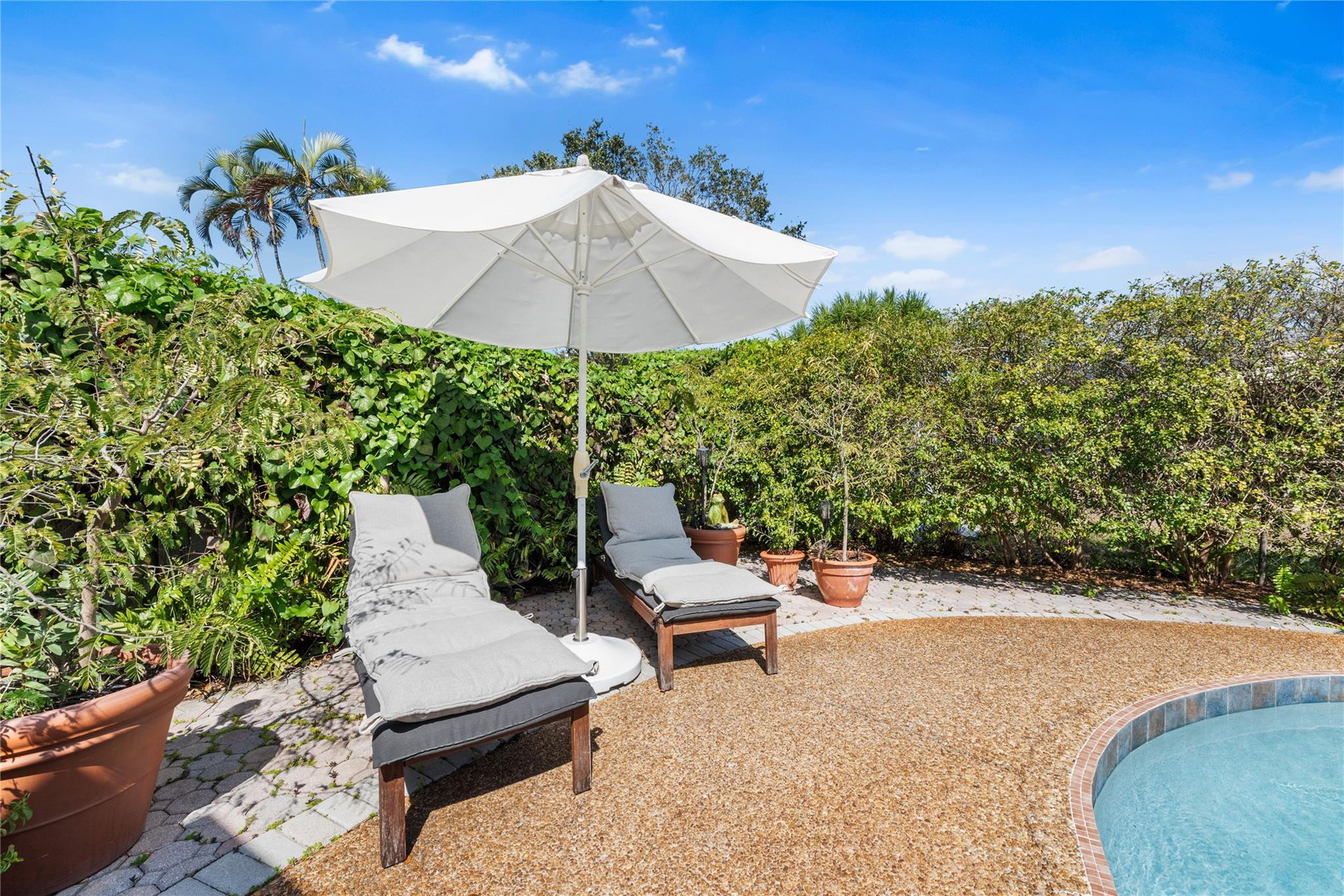 Palm-Aire Village West - Residential