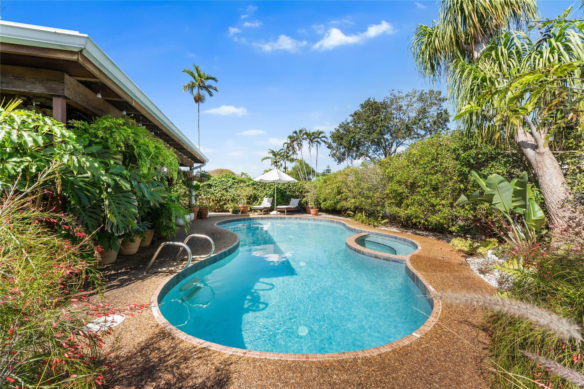 Palm-Aire Village West - Residential