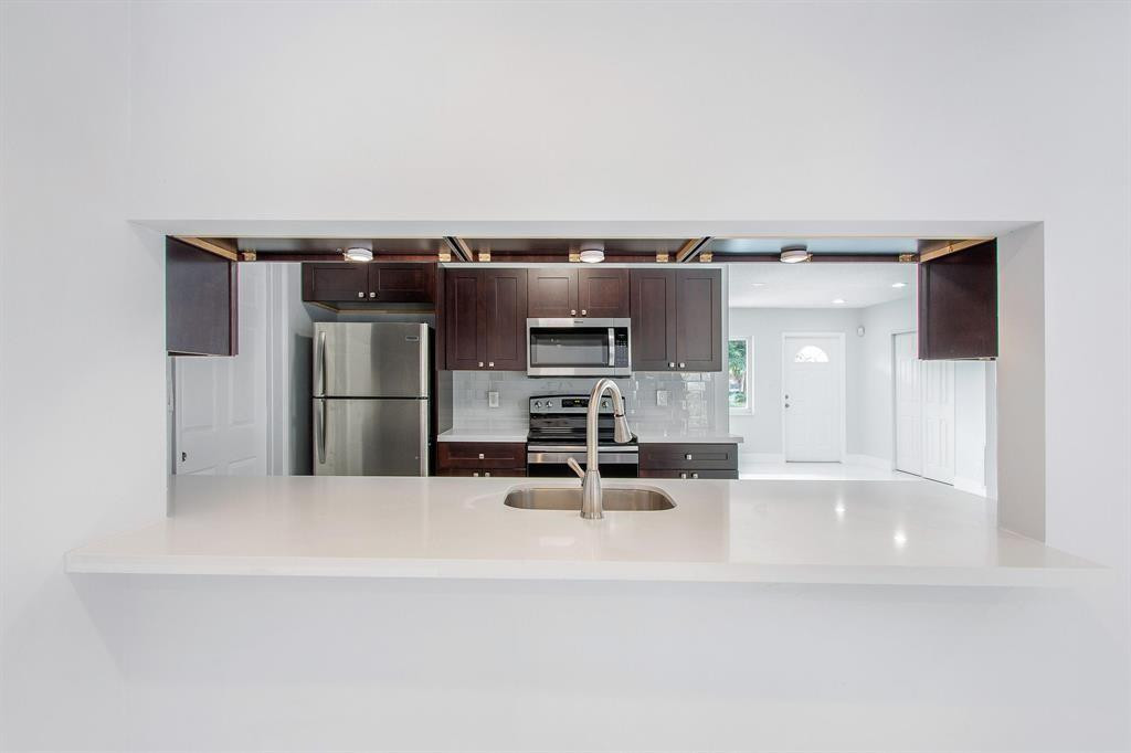 Spanish Isles - Residential Lease