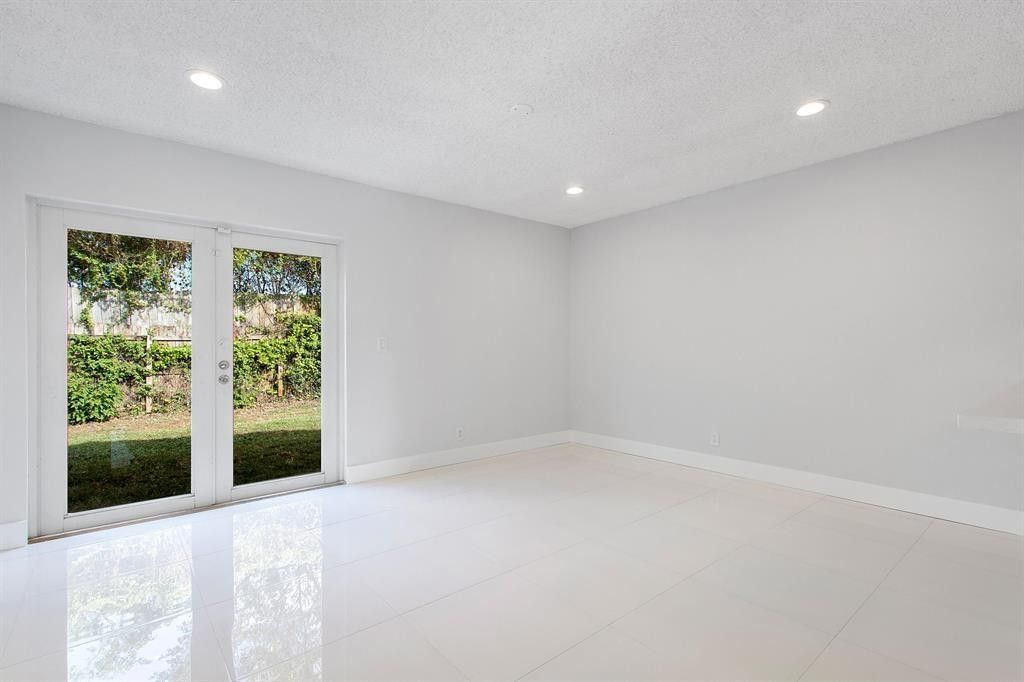 Photo of 9611 Saddlebrook Drive, Boca Raton, FL 33496 (MLS # F10555896)