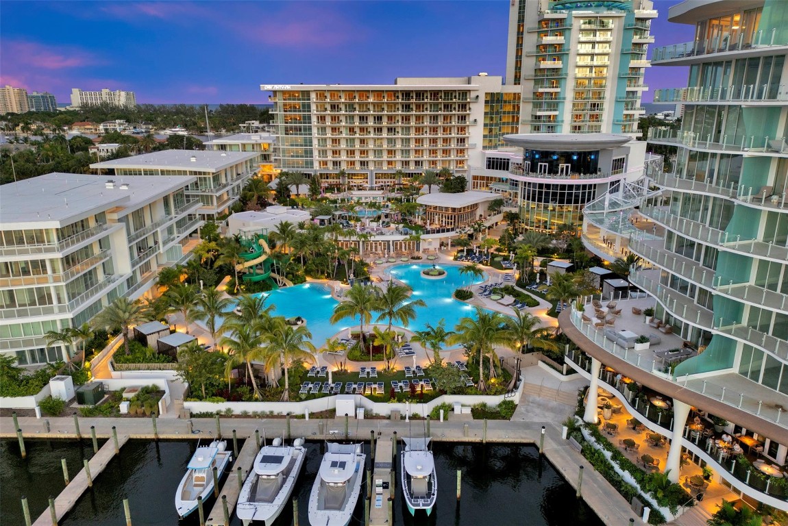 2241 SE 17th Street PH2