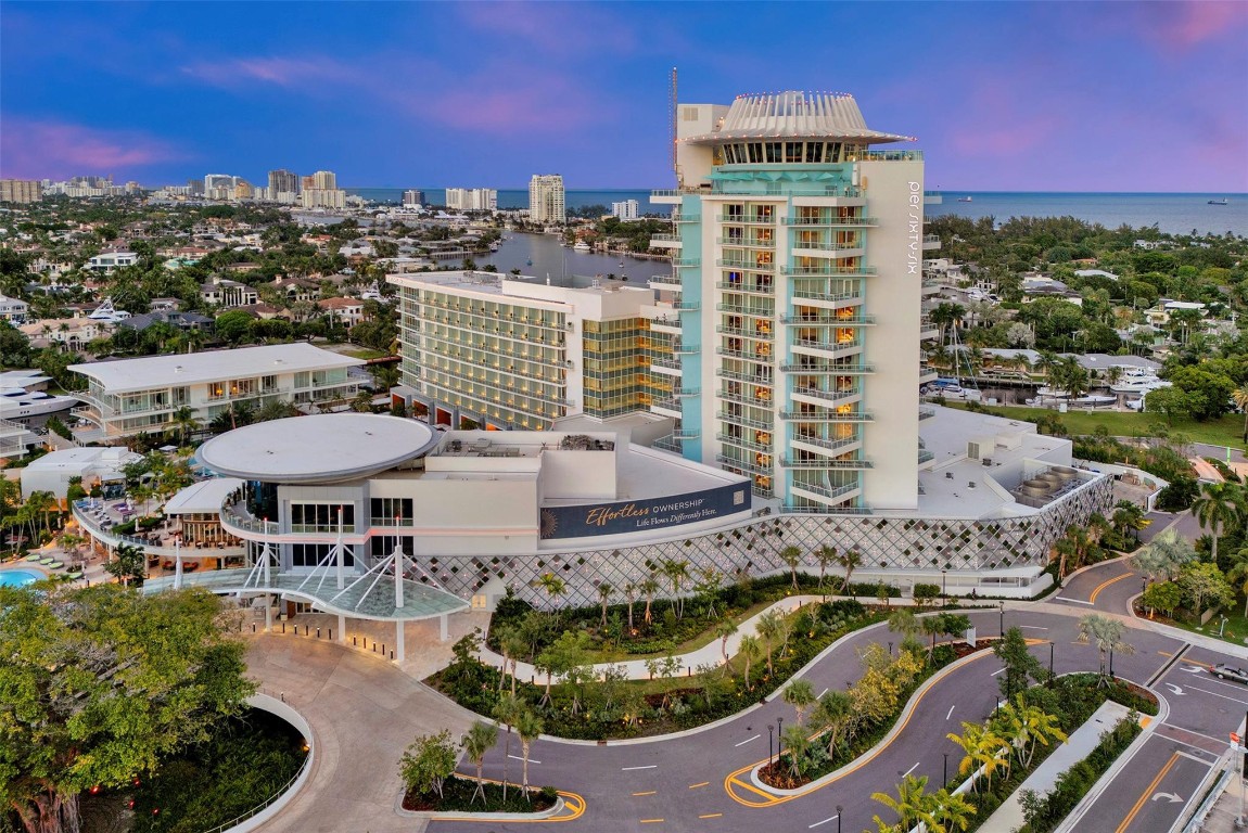 Azul Condominium - Residential